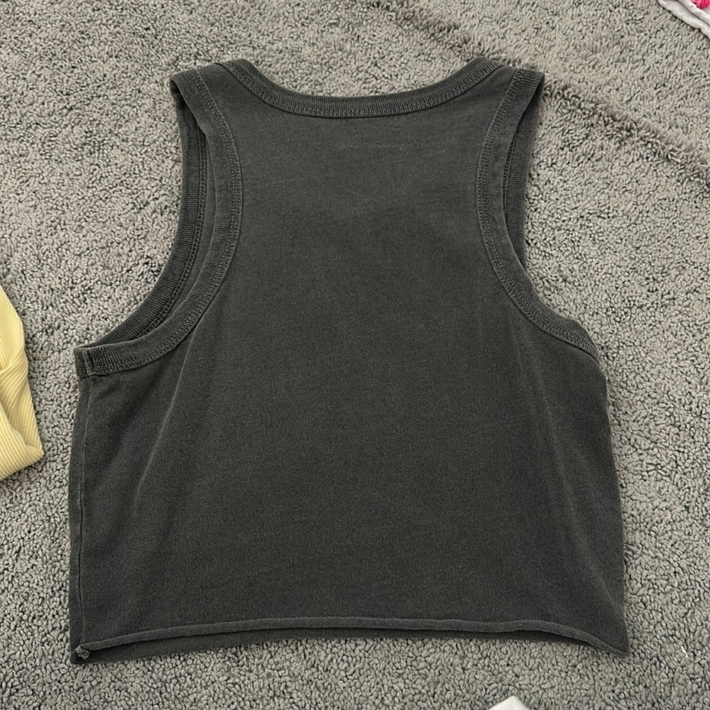 Basic shirt bundle! - Picture 5 of 9